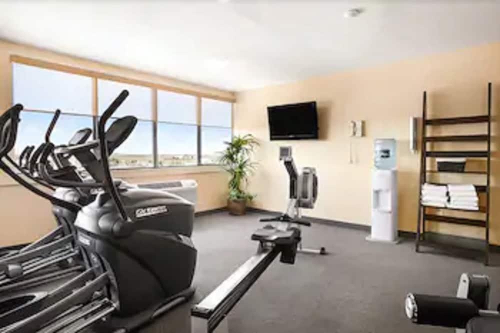 The Senator Hotel & Conference Center Timmins Exteriör bild